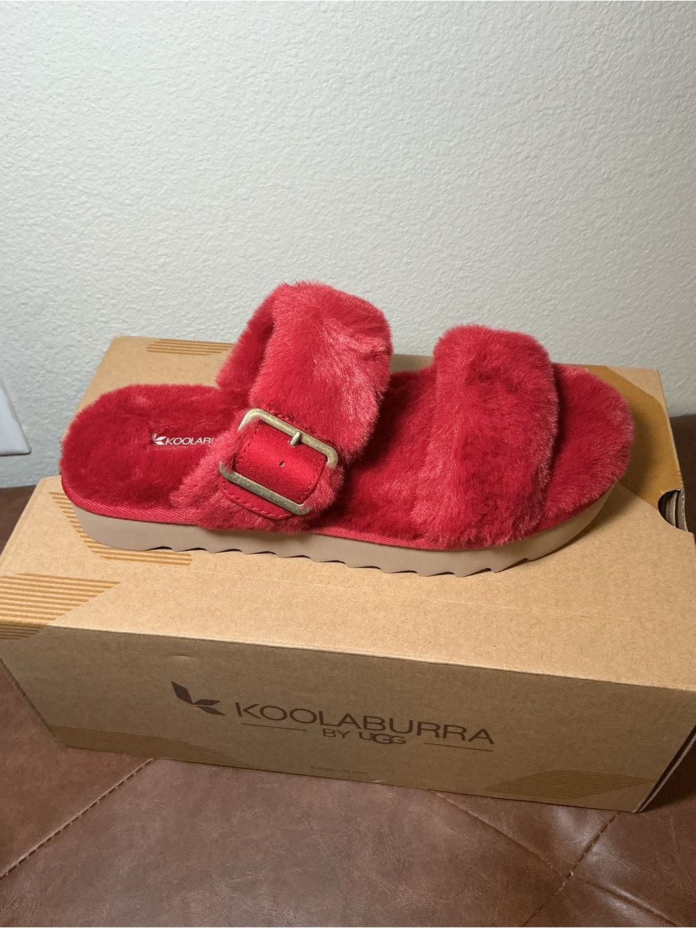 Koolaburra Women's Red Fuzzy Slide Sandals